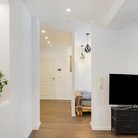 C & D I Apartment