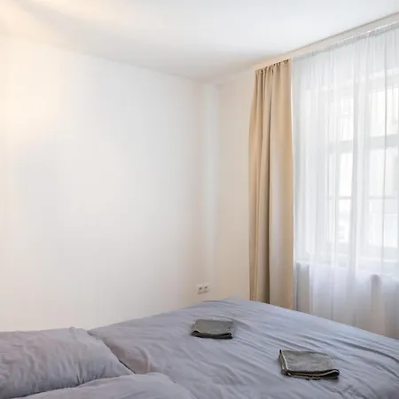 C & D I Apartment