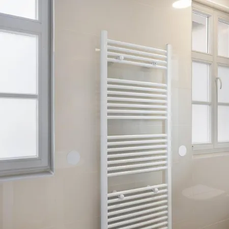 Apartment C & D I